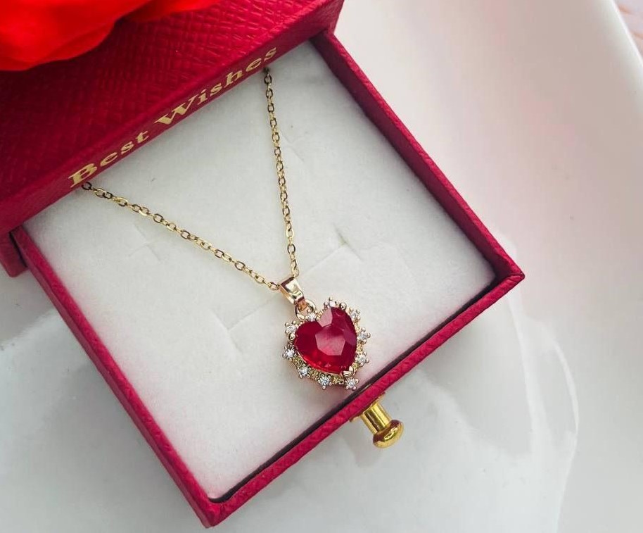 Cadena Corazón rojo